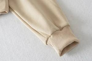 Sudadera de algodón de alta calidad 2025 para mujer, logotipo personalizado, manga larga, cremallera, ropa de gimnasio blanca, ropa de calle transpirable para Otoño/Invierno - Product Image 4