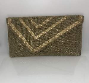 Handmade Embroidered <b>Beaded</b> <b>Kit</b> Purse for Everyday Use - Product Image 3