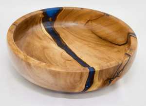 Plateaux et bols en résine époxy créés pour servir avec élégance les fêtes et la décoration intérieure - Product Image 6