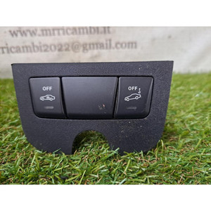 Pulsante di Avvio/Spegnimento MERCEDES Classe A W176 Serie AMG A1728208710 651901 (dal 2013) - Product Image 1