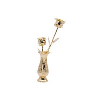 Rosa Dorada con Pétalos de Oro Hechos a Mano en un Florero Decorativo para el Día de San Valentín, Regalo de Lujo - Product Image 1