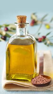 Fabricant d'usine en gros d'huile de transporteur de Chironji 100% huile de transporteur de Chironji d'aromathérapie thérapeutique naturelle pure de l'Inde - Product Image 5