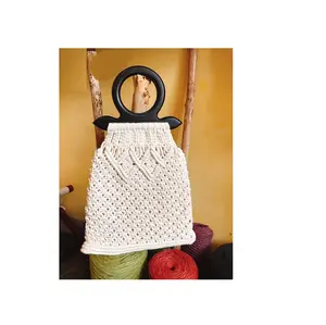 Popular Light Weight Handmade Rope Stylish Women Handbags Single Shoulder Crochet Macrame Straw Bag Easy To Carry Fresh Arrivals