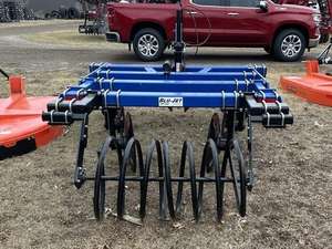 2024 BLU JET TRACKMASTER II est un chasse-neige pour voies d'irrigation pivotantes conçu pour éliminer efficacement les sillons de pneus et lisser le lit de semis - Product Image 4