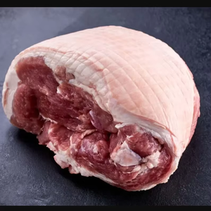 Cou de porc frais biologique entier, surgelé, processus LQF, durée de conservation de 2 ans, sans sucre, emballé en vrac, France - Product Image 1