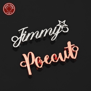 Étiquette métallique personnalisée pour vêtements, sacs, foulards, abayas, chaussures, avec logo de marque gravé en or - Product Image 4