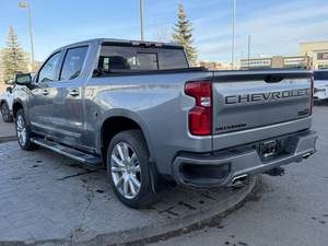 CHEVROLET SILVERADO 1500 HIGH COUNTRY 4WD 2024 d'occasion (conduite à gauche/droite) - Product Image 3
