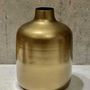 Jarrón de Flores de Hierro Chapado en Oro Brillante de la Mejor Calidad para Decoración de Mesa en Hogares, Hoteles y Fiestas, y Arreglos Florales Elegantes - Product Image 5