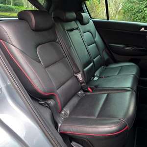 Kia Sportage 1.6 d'occasion, conduite à gauche/droite - Product Image 4