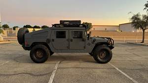 AM GENERAL M998 d'occasion, conduite à gauche/droite, 1987 - Product Image 4