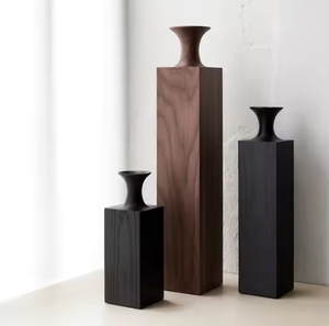 Bougeoir en bois moderne pour la décoration intérieure et le design minimaliste rustique de Noël pour les mariages et les occasions spéciales - Product Image 6