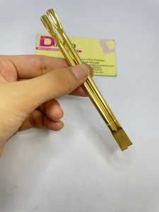 Outil de manucure à marque privée, pousse-cuticules doré en acier inoxydable, double extrémité cuillère et plat, bâtonnet à ongles, outils de nail art - Product Image 4