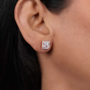 Pendientes de Botón Cuadrados de Moda para Mujer, Circonita Cúbica, Chapado en Oro Rosa, Diseño Geométrico Religioso para Fiestas, Joyería de Latón - Product Image 1