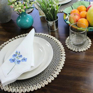 คอลเลกชันใหม่ของเสื่อหวายสีสันสดใสที่มีรายละเอียดเปลือกหอยทำด้วยมืออย่างสวยงามในเวียดนาม - Product Image 4