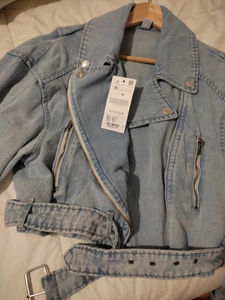 Nuevo gradiente personalizado para mujer transpirable Otoño Invierno solapa corta desgastado lavado chaqueta vaquera lisa - Product Image 6