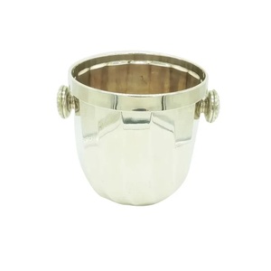Porte-bouteille décoratif vin glace bière seau de table finition nickel couleur argent avec poignée de créateur avec Logo personnalisé - Product Image 3