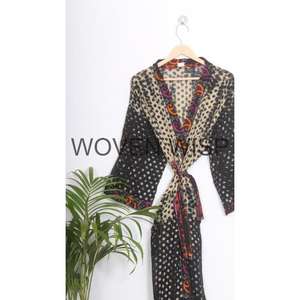 ชุดคลุมคลุมคลุมชุดชายหาดทำมือวาดลายทำมือทำด้วยมือชุดกิโมโนออกแบบลายมัดย้อมได้ตามต้องการ - Product Image 4