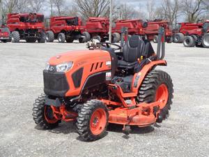 Tractor Cortacésped Kubota LX2610HSD 2023 - Product Image 6