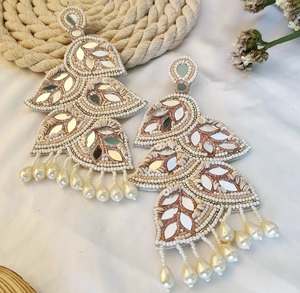 Boucles d'oreilles en perles faites à la main, modèles personnalisés, boucles d'oreilles multi-perles, bijoux de fête pour femmes, au meilleur prix, boucles d'oreilles en perles - Product Image 2