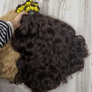 Cabello Virgen Vietnamita Natural Ondulado, Apto para Decoloración, Personalizado a Todo Color, Textura Sedosa y Suave, Longitudes Completas de 20 cm a 80 cm - Product Image 1