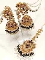 Boucles d'oreilles en alliage d'argent, fleurs vintage, style palais, boucles d'oreilles à clous avec effet d'huile qui coule, plaqué or, type de fourniture ODM, style ethnique, zircon principal