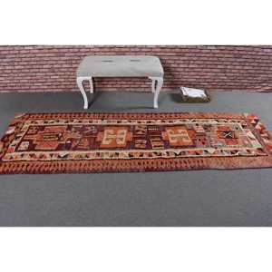Tapis turc vintage 2,8x8,8 pi (85x267 cm), Kilim rouge avec motifs de plantes et d'arbres - Product Image 3
