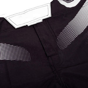 Shorts de boxe unisexes légers, séchage rapide, anti-rétrécissement, respirants, durables, pour l'entraînement de lutte, teinture unie, shorts de combat - Product Image 3