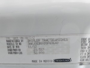 Camión Tractor Usado Freightliner Cascadia 125 Modelo 2013 |   Cabina con Cama 6x4 - Product Image 4