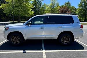 TO-YO-TA LAND CRU-ISER HERI-TAGE EDITION 2021 SUPER PROPRE, PRÊT À ÊTRE EXPÉDIÉ - Product Image 6