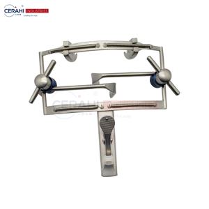 Abrebocas Quirúrgico Dental Manual Ajustable Dingman con Palas para Lengua y Retractores de Mejillas para Instrumentación de Cirugía Oral - Product Image 1