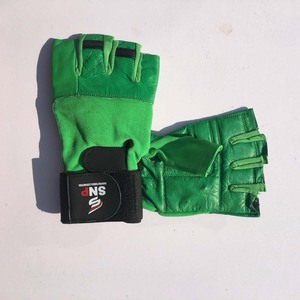 Prix de gros Gants de gymnastique Gants sans doigts pour l'haltérophilie Gants de fitness légers et respirants - Product Image 1
