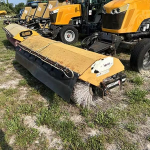 Tractor de Ruedas Massey Ferguson 4607M 2015 de 70HP con Componentes Principales: Bomba, Caja de Cambios, Rodamientos - Garantía de 3 Años en Venta - Product Image 3