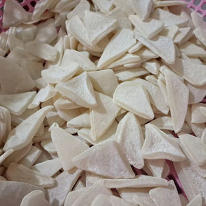 Vente en gros de viande de noix de coco congelée fraîche pour la transformation des aliments et l'exportation - Product Image 1