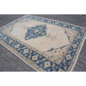 Alfombra Turca Vintage, Alfombra Grande de 6.9x10 pies, Alfombra Azul y Blanca con Diseño Ombré - Product Image 2