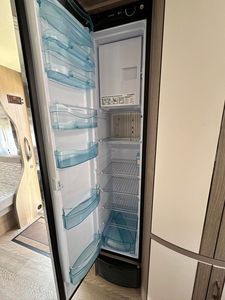 Remolques de viaje limpios y modernos, caravanas, campistas disponibles a la venta, precio bastante usado, entrega mundial, Comprar Remolques de viaje, camper - Product Image 4