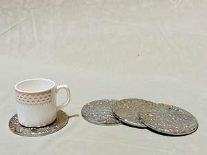 Sous-verre en cuivre personnalisé en gros décor de table de bureau d'hôtel restaurant nouvelle collection vente chaude laiton au design uni - Product Image 2