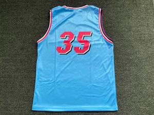 Ensemble de maillots de basket-ball personnalisables Vêtements de sport respirants avec chemises de style baseball Options de taille disponibles - Product Image 3