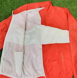 Estilo de tendencia Precio al por mayor Ropa 2 piezas Tela de nailon Camiseta y pantalones cortos Conjunto personalizado de manga corta de moda callejera - Product Image 3