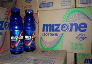 Boisson hydratante Mizone enrichie en électrolytes et en vitamines, soutient un mode de vie actif, 450 ml - Product Image 6