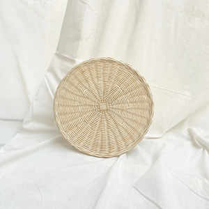 แผ่นรองจานหวายทรงกลมแบบไอริชสินค้าที่เป็นมิตรต่อสิ่งแวดล้อมทำจากแผ่นรองจานของตกแต่งโต๊ะในเวียดนามขายส่ง - Product Image 1