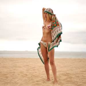 Pareo Bohemio de Algodón con Estampado a Mano, Pañuelo para la Cabeza, Ligero, Regalo de Verano para Ella o Él, Cumpleaños, Aniversario - Product Image 5