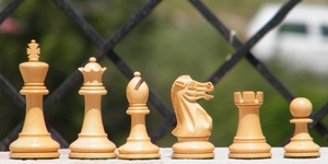 Reykjavik Style <b>Wooden</b> <b>Chess</b> <b>Set</b> Sheesham Boxwood Pieces with Table Game Unique Design Manufacturer & Exporter - Product Image 3