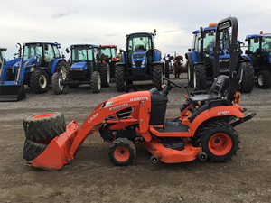 Vente flash : Tracteur agricole compact 4x4 Kubota BX1880114 |   Tracteur de jardin diesel Kubota BX1880 4x4 compact - Product Image 5