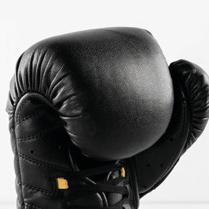 Nouveaux gants de boxe d'extérieur de haute qualité avec lacets, en cuir véritable respirant, pour la compétition et l'entraînement professionnels - Product Image 4