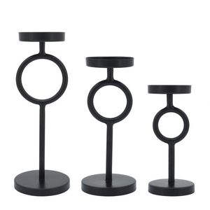 Candelabros cónicos de aluminio hechos a mano para el hogar y eventos decoración navideña tamaño estándar portavelas de Metal de mesa - Product Image 1