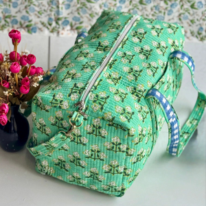 กระเป๋าผ้าฝ้ายทรงดัฟเฟิลกระเป๋าผู้หญิงพิมพ์ลายดอกไม้สไตล์โบฮีเมียนเหมาะสำหรับฤดูร้อนฤดูหนาว - Product Image 1