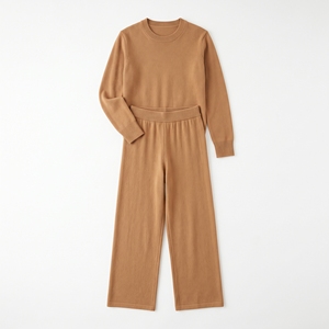 Ensemble coordonné pull col roulé en mohair torsadé et pantalon long pour femme, option logo personnalisé, faible MOQ, marque privée - Product Image 3