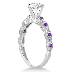 Anillo de Compromiso de Oro Blanco de 18K con Amatista Antigua y Diamantes en Forma de Marquesa de 0.36ct - Product Image 5