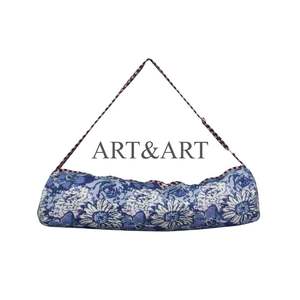 Sac de sport de luxe pour femme avec logo personnalisé, style épaule, fermeture éclair, tissu en coton pour le yoga, sac de week-end, sac de sport pour unisexe - Product Image 1