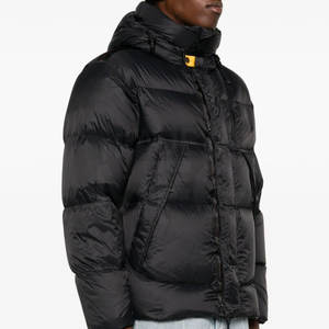 Abrigo acolchado de calle alta del fabricante de Pakistán en cantidad a granel MOQ bajo precio razonable abrigo de temporada de invierno en stock - Product Image 4